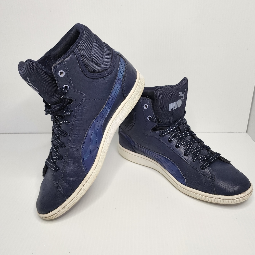 Puma. Size 8.5. Blue/Sea Foam